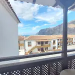 Poblado Marinero, Gigantes 1 Dom wakacyjny