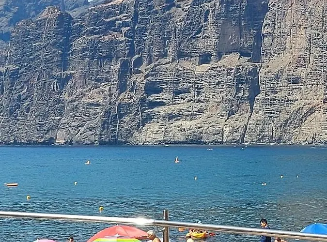 Poblado Marinero, Gigantes 1 Дом отдыха