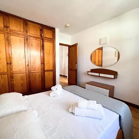 Tatil Evi Poblado Marinero, Gigantes 1 *